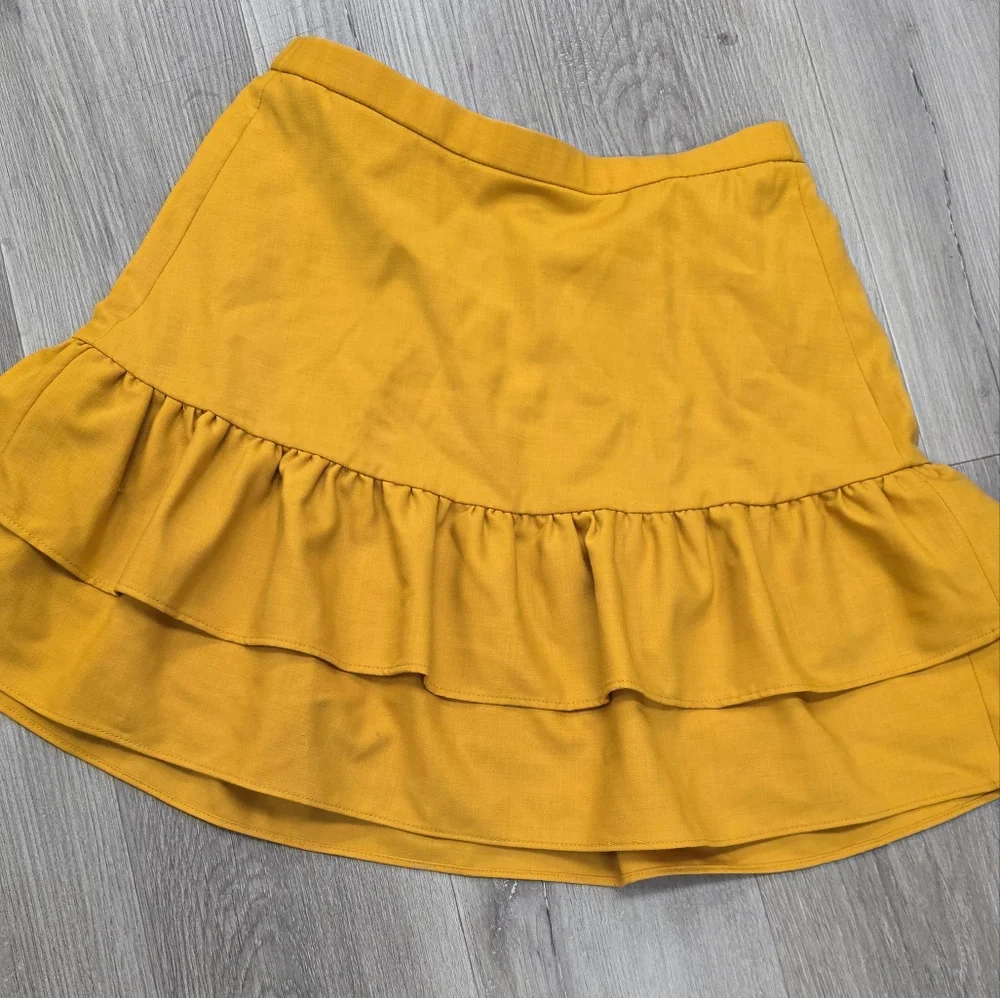 J. CREW MUSTARD‎ YELLOW SKIRT SIZE 6